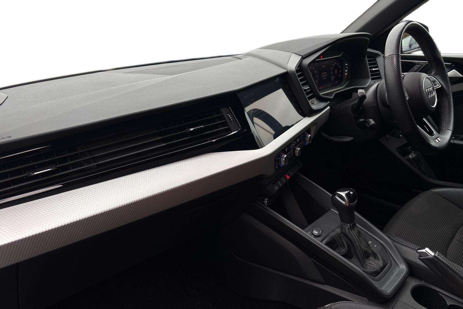 Used Audi A1 2023 for sale - 77726778: Photo 2