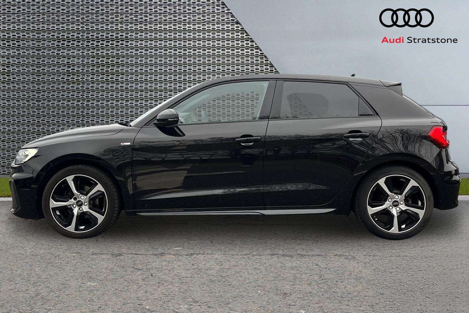 Used Audi A1 2023 for sale - 77726778: Photo 8