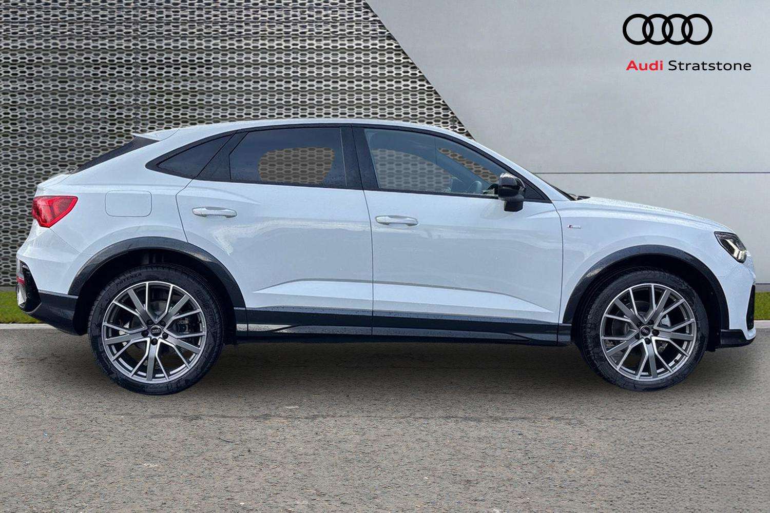 Used Audi Q3 2025 for sale - 76789229: Photo 4
