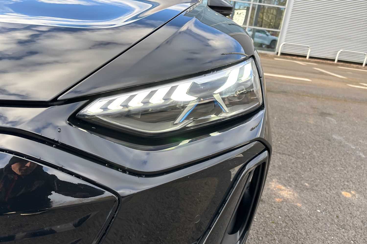 Used Audi e-tron GT 2024 for sale - 77648922: Photo 25