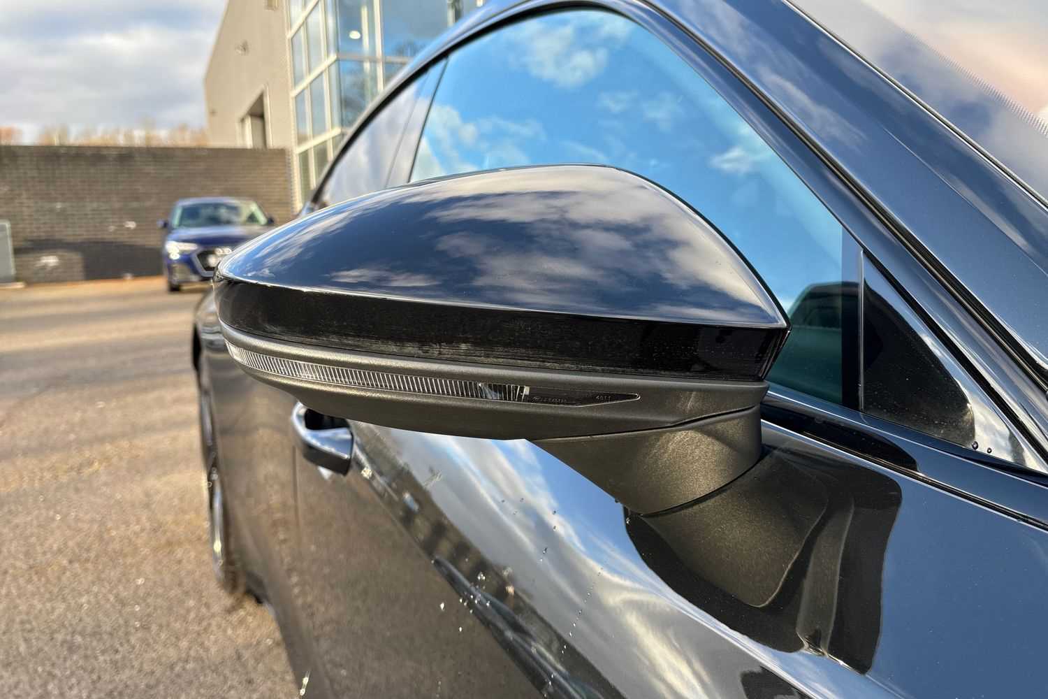 Used Audi e-tron GT 2024 for sale - 77648922: Photo 28