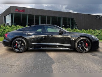 Used Audi e-tron GT 2024 for sale - 77648922: Photo