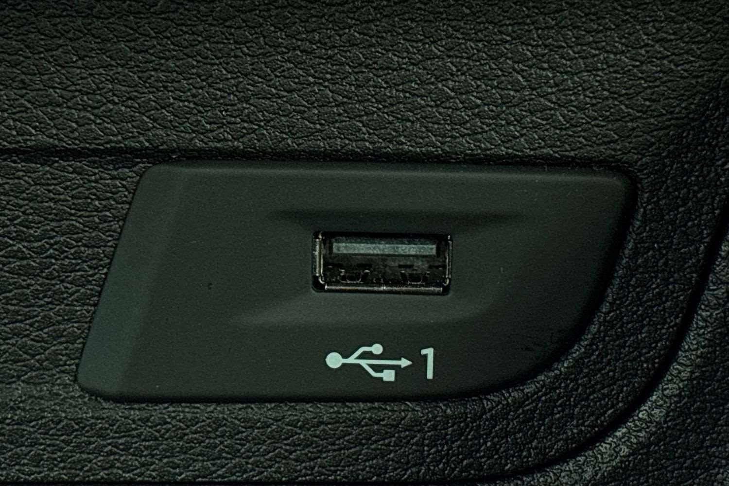 Used Audi Q2 2023 for sale - 77648917: Photo 33