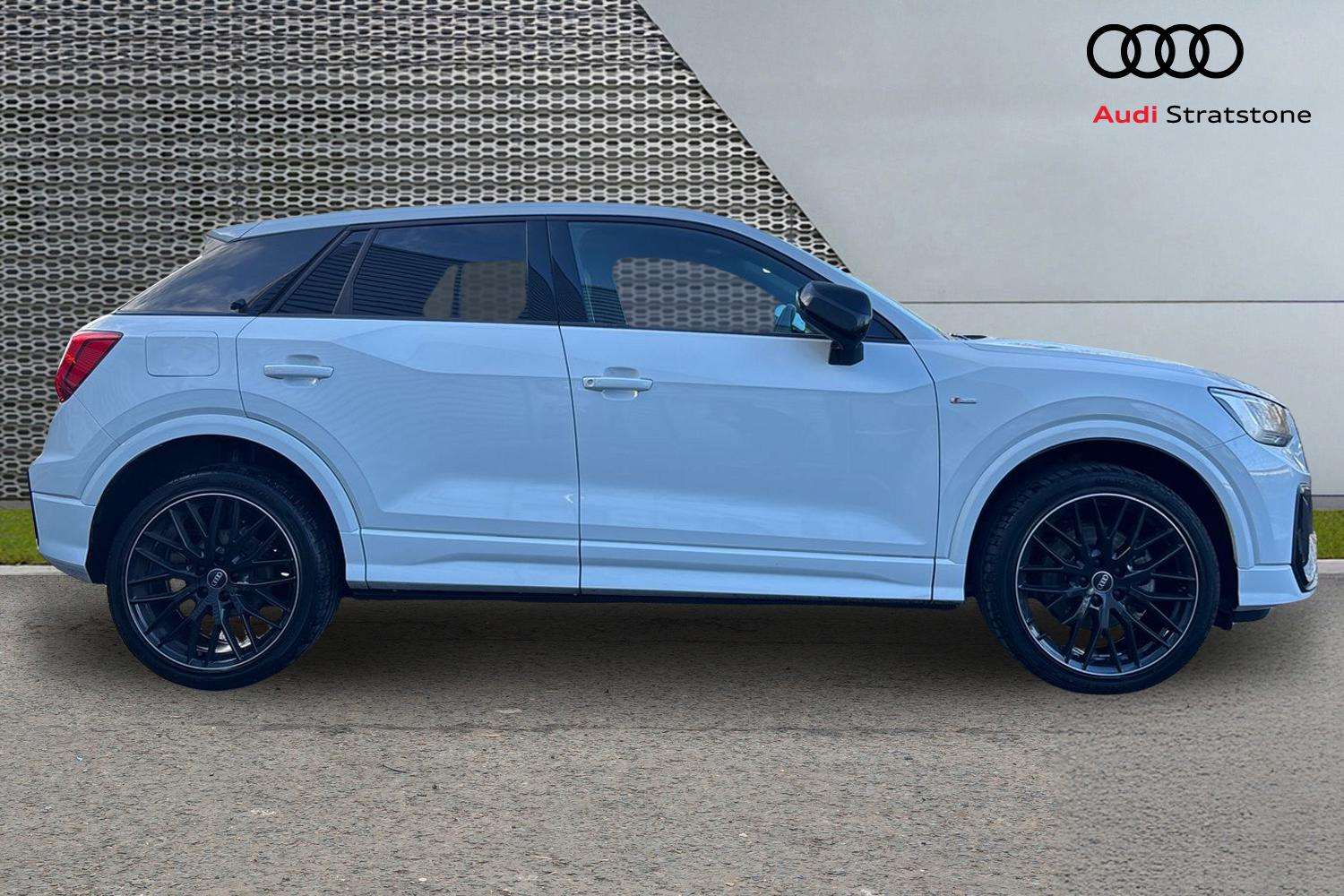 Used Audi Q2 2025 for sale - 77500466: Photo 4