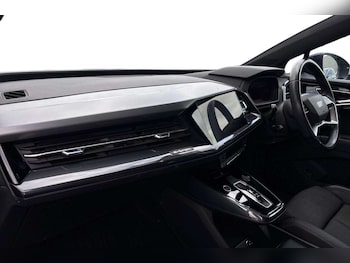 Used Audi Q4 e-tron 2023 for sale - 78743735: Photo