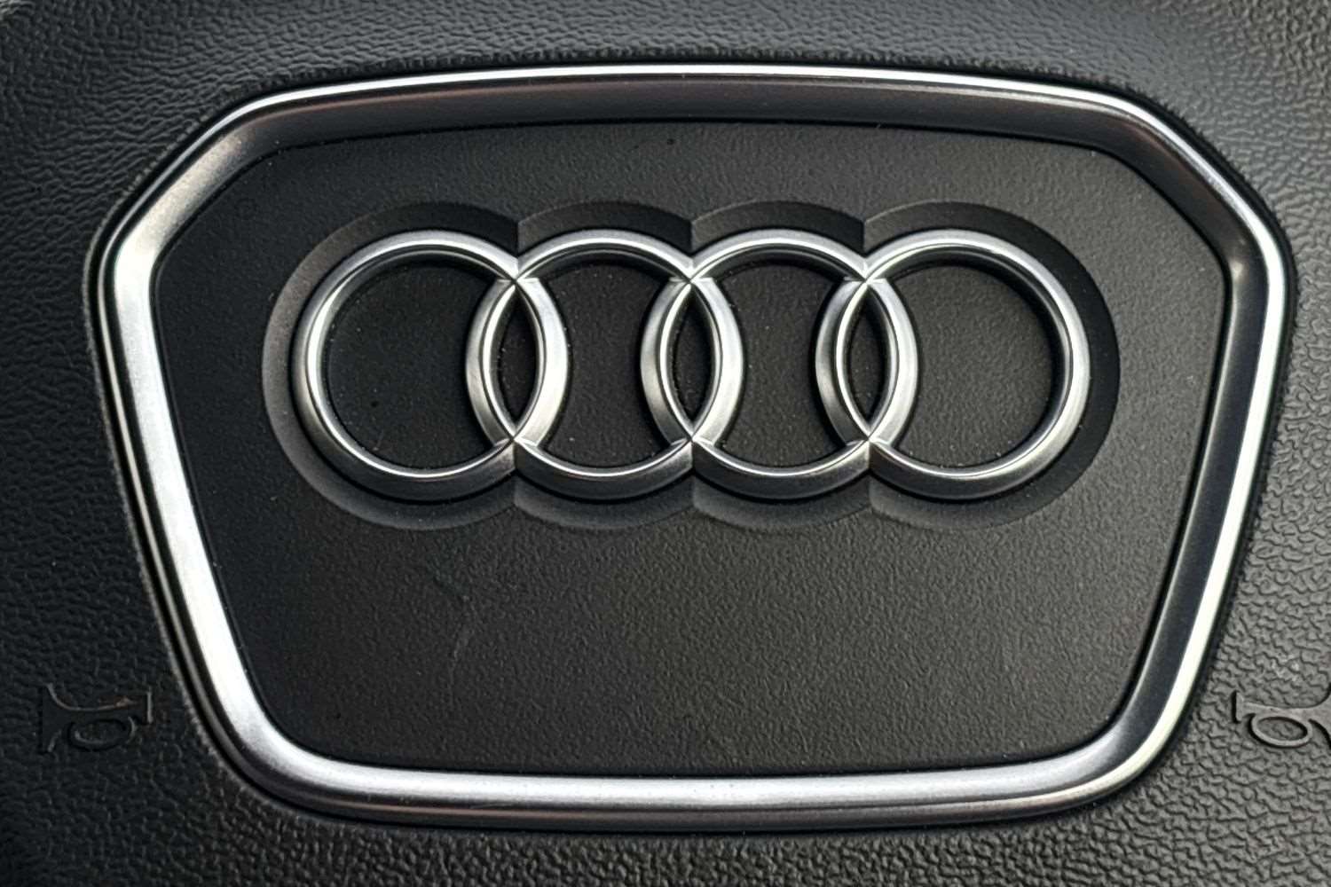 Used Audi Q8 for sale - 77996264: Photo 12