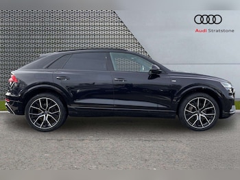 Used Audi Q8 2021 for sale - 77996264: Photo
