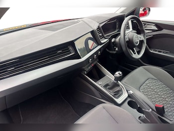 Used Audi A1 2022 for sale - 76156162: Photo 2
