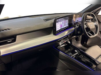 Used Audi Q3 2025 for sale - 78010007: Photo