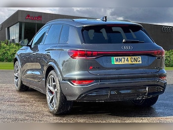 Used Audi Q6 e-tron 2024 for sale - 75167854: Photo