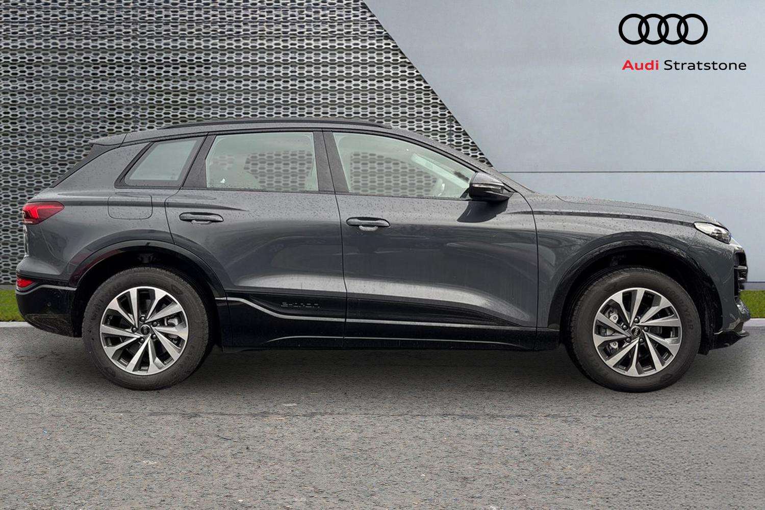 Used Audi Q6 e-tron 2025 for sale - 77795635: Photo 4