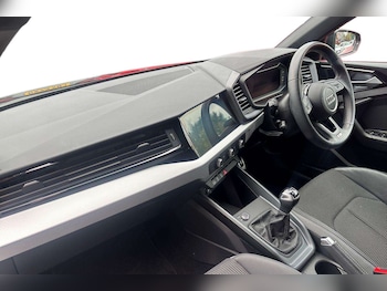Used Audi A1 2022 for sale - 76156299: Photo