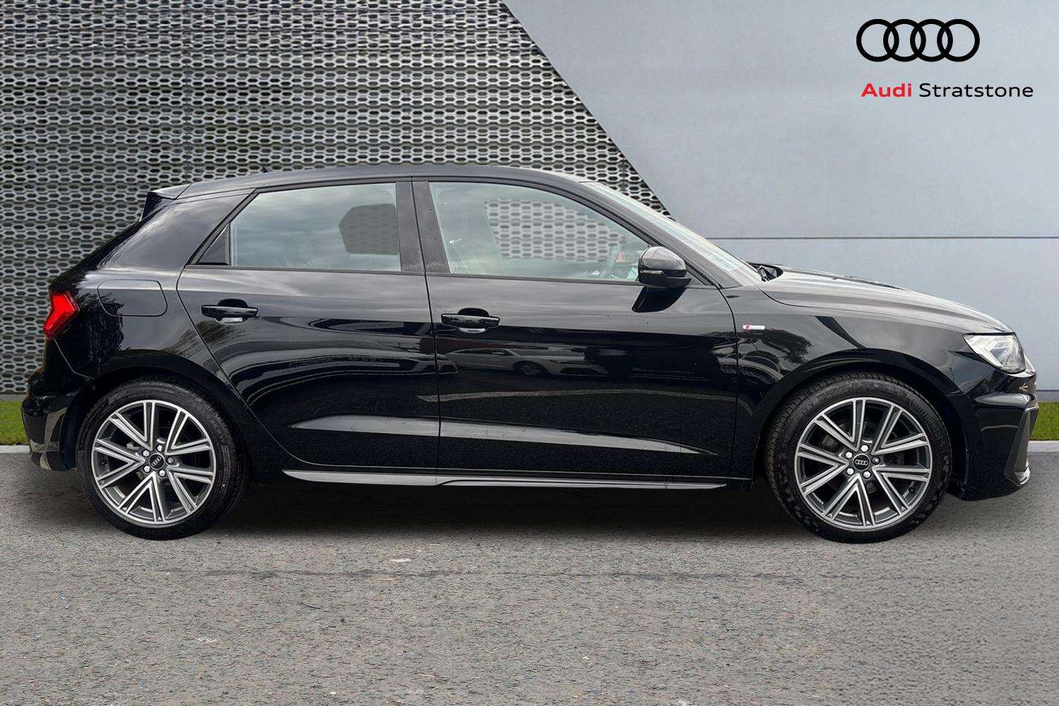 Used Audi A1 2022 for sale - 76156299: Photo 4
