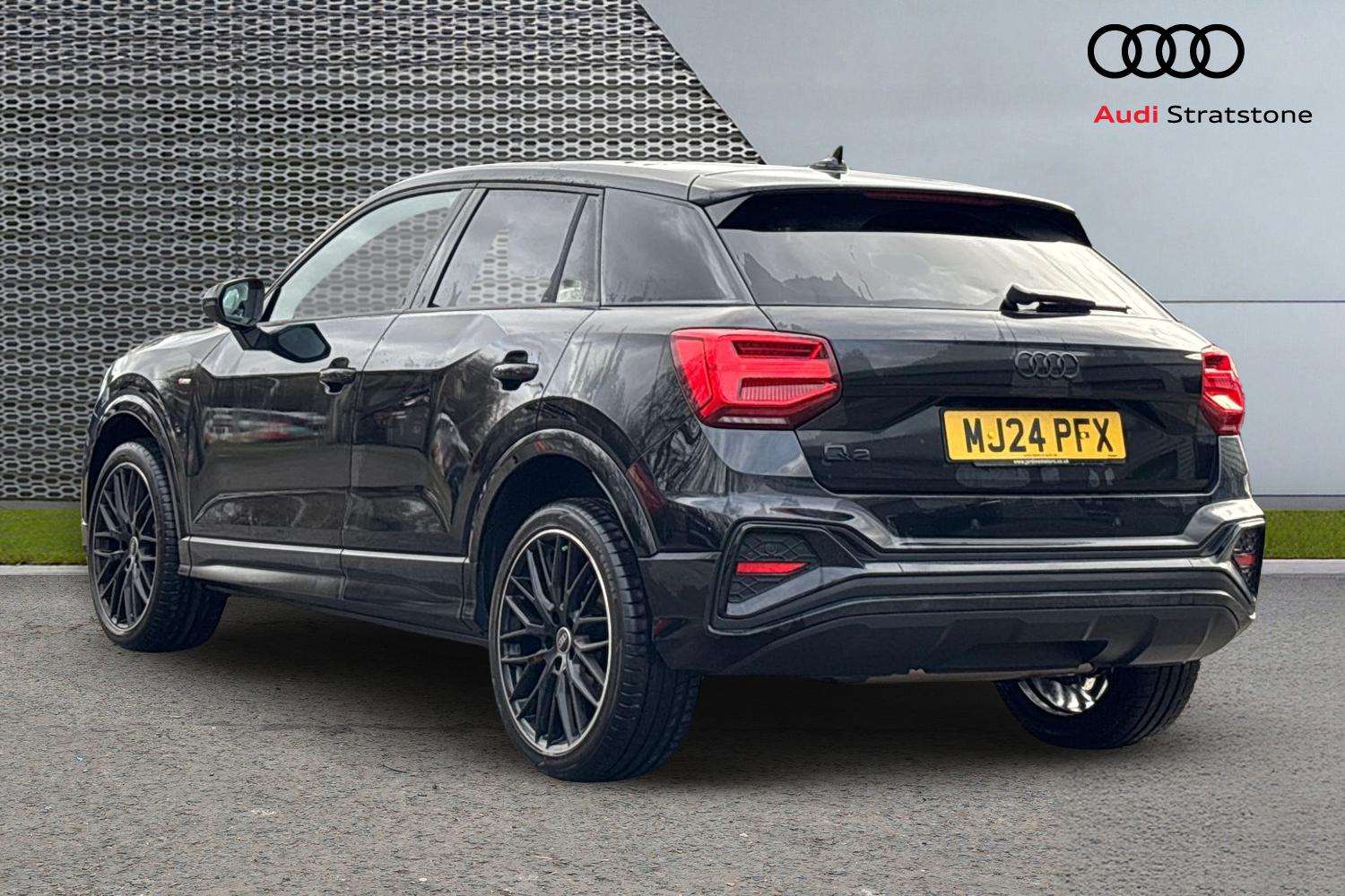 Used Audi Q2 for sale - 77397798: Photo 3