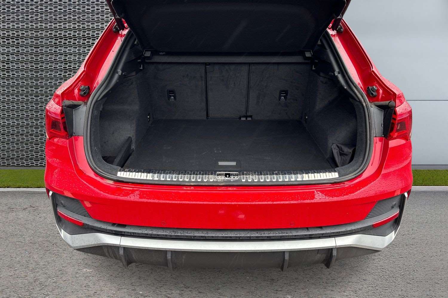 Used Audi Q3 2024 for sale - 77706742: Photo 13