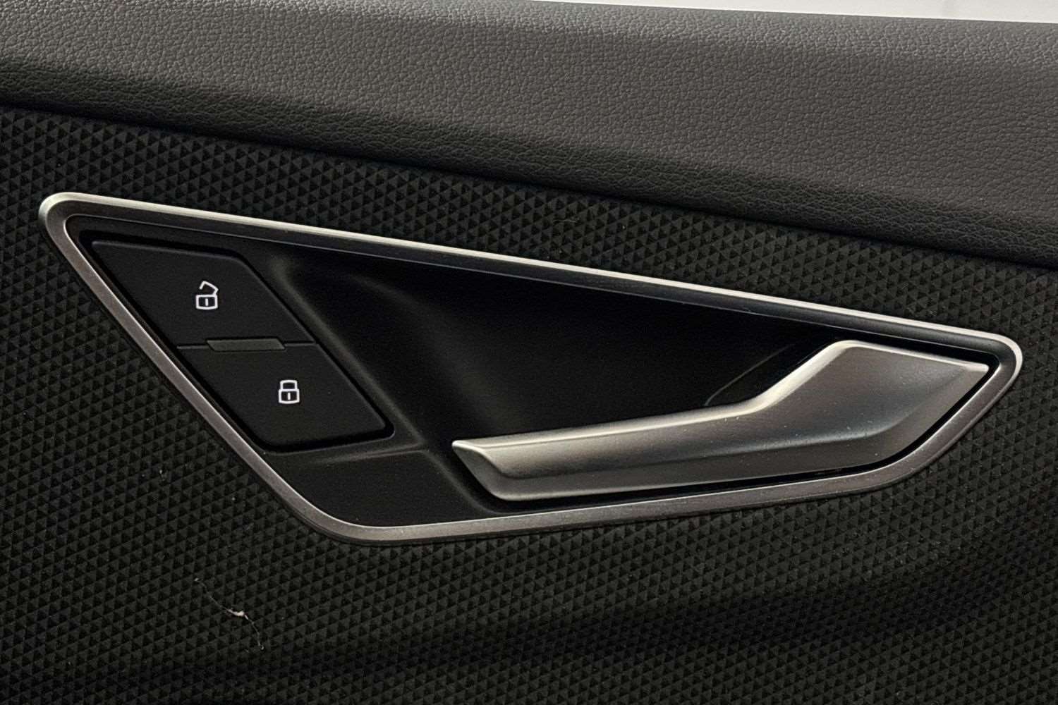 Used Audi Q2 2022 for sale - 77147359: Photo 35