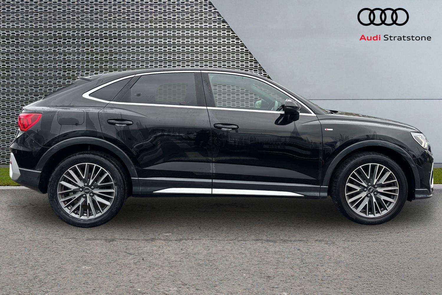 Used Audi Q3 for sale - 78104606: Photo 4