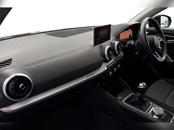 Used Audi Q2 2023 for sale - 77397932: Photo