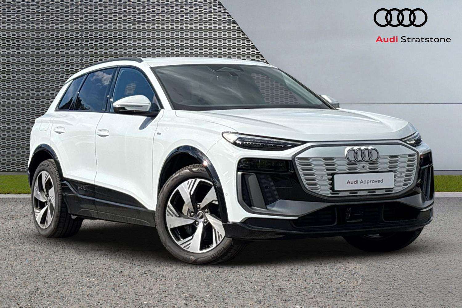 Used Audi Q6 e-tron 2025 for sale - 76045062: Photo 1
