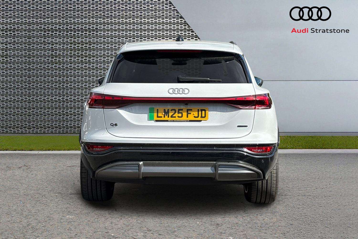 Used Audi Q6 e-tron 2025 for sale - 76045062: Photo 7