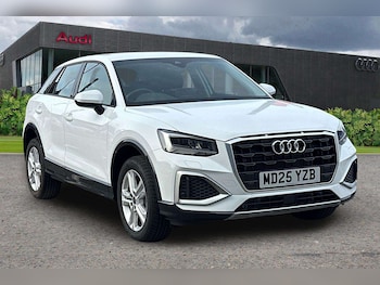 Audi - Q2
