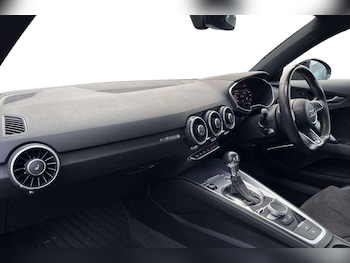 Used Audi TT 2018 for sale - 76390686: Photo