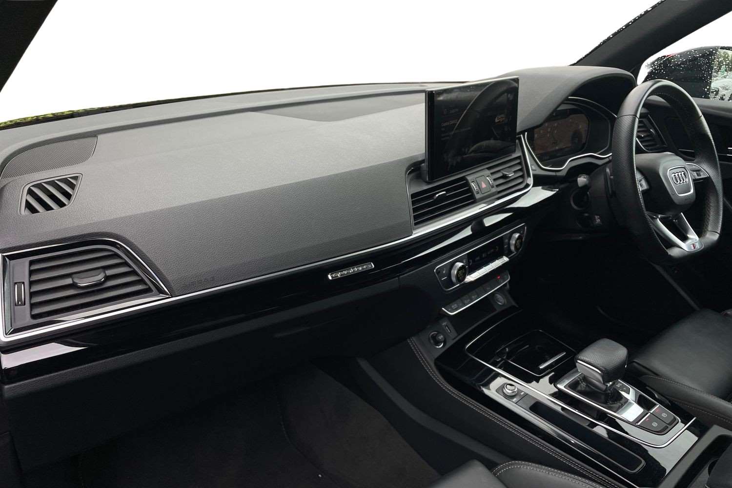 Used Audi Q5 2023 for sale - 76978676: Photo 2