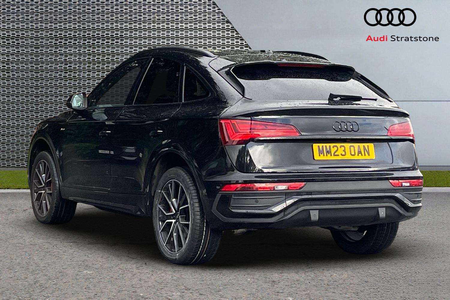 Used Audi Q5 2023 for sale - 76978676: Photo 3