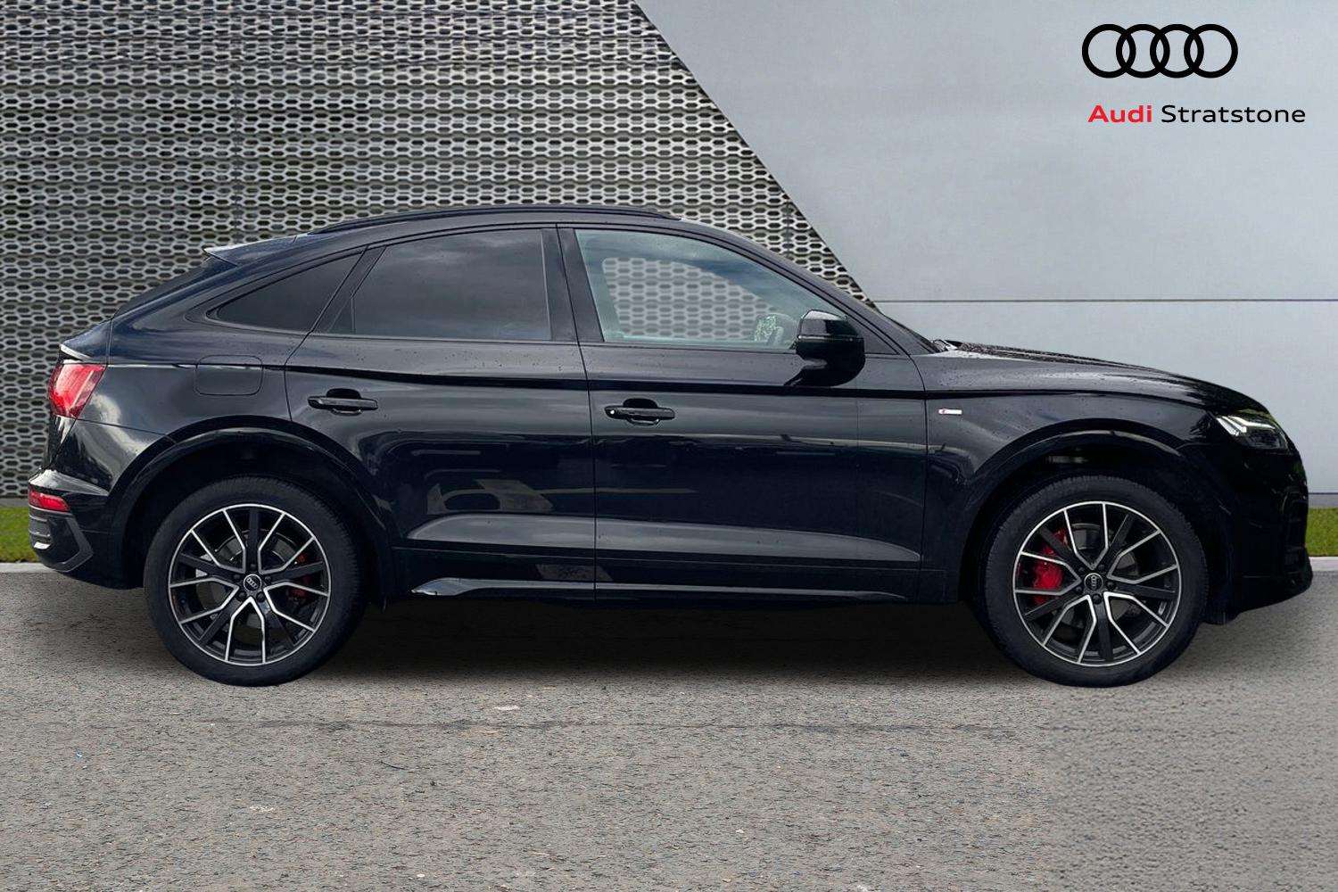 Used Audi Q5 2023 for sale - 76978676: Photo 4