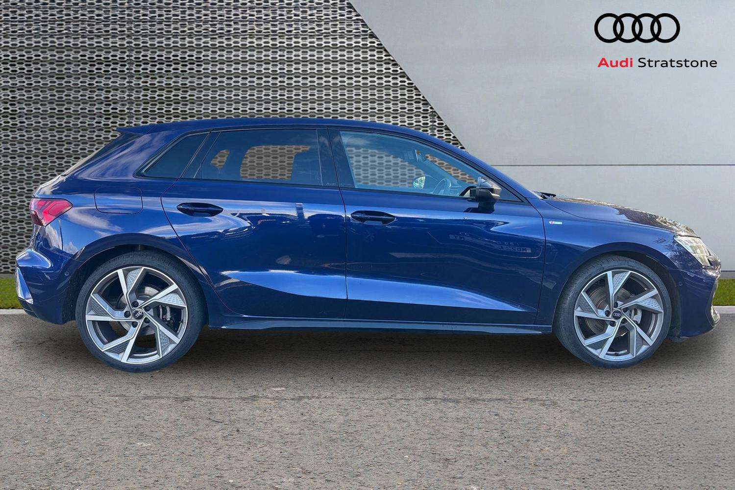 Used Audi A3 2025 for sale - 76390618: Photo 4