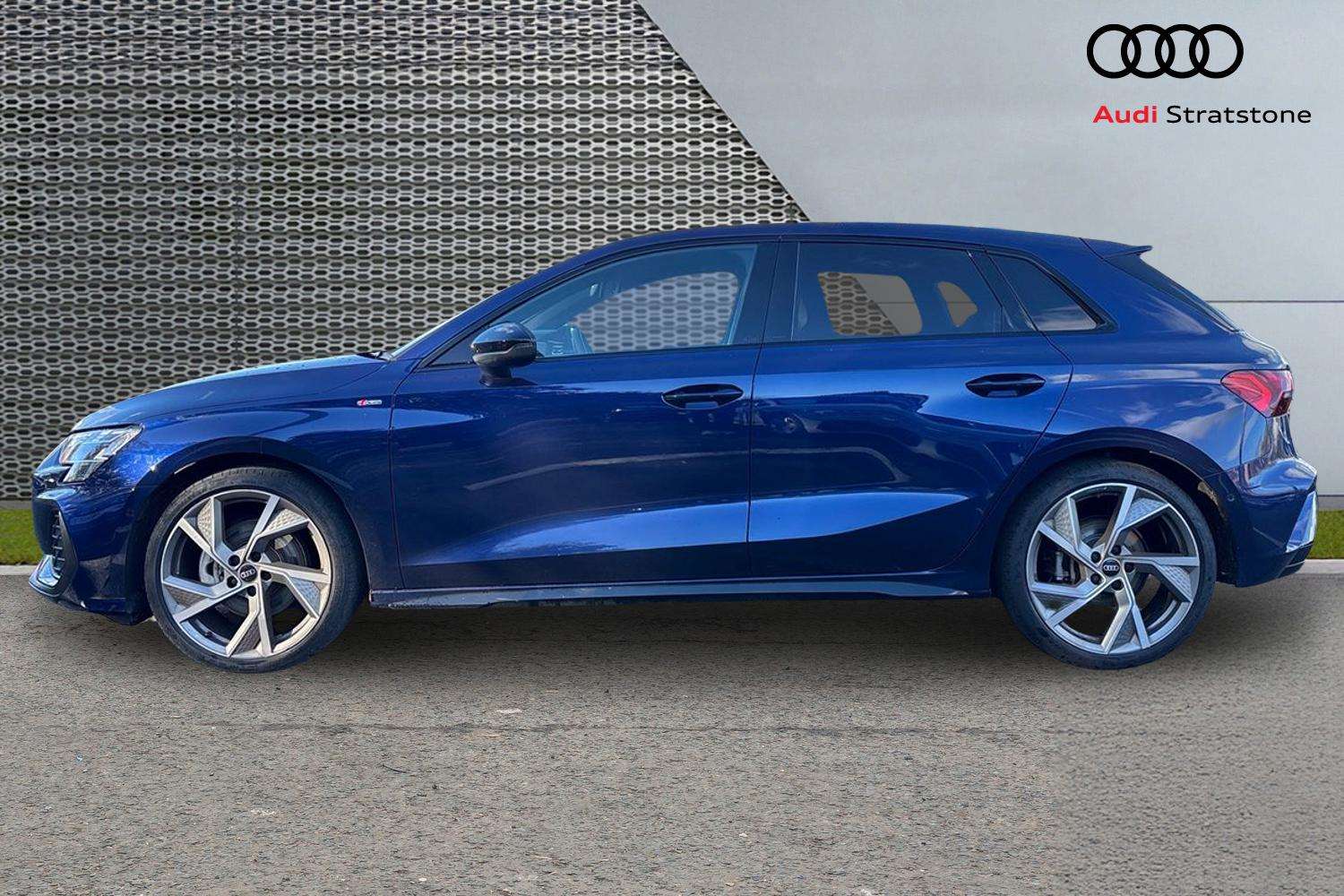 Used Audi A3 2025 for sale - 76390618: Photo 8