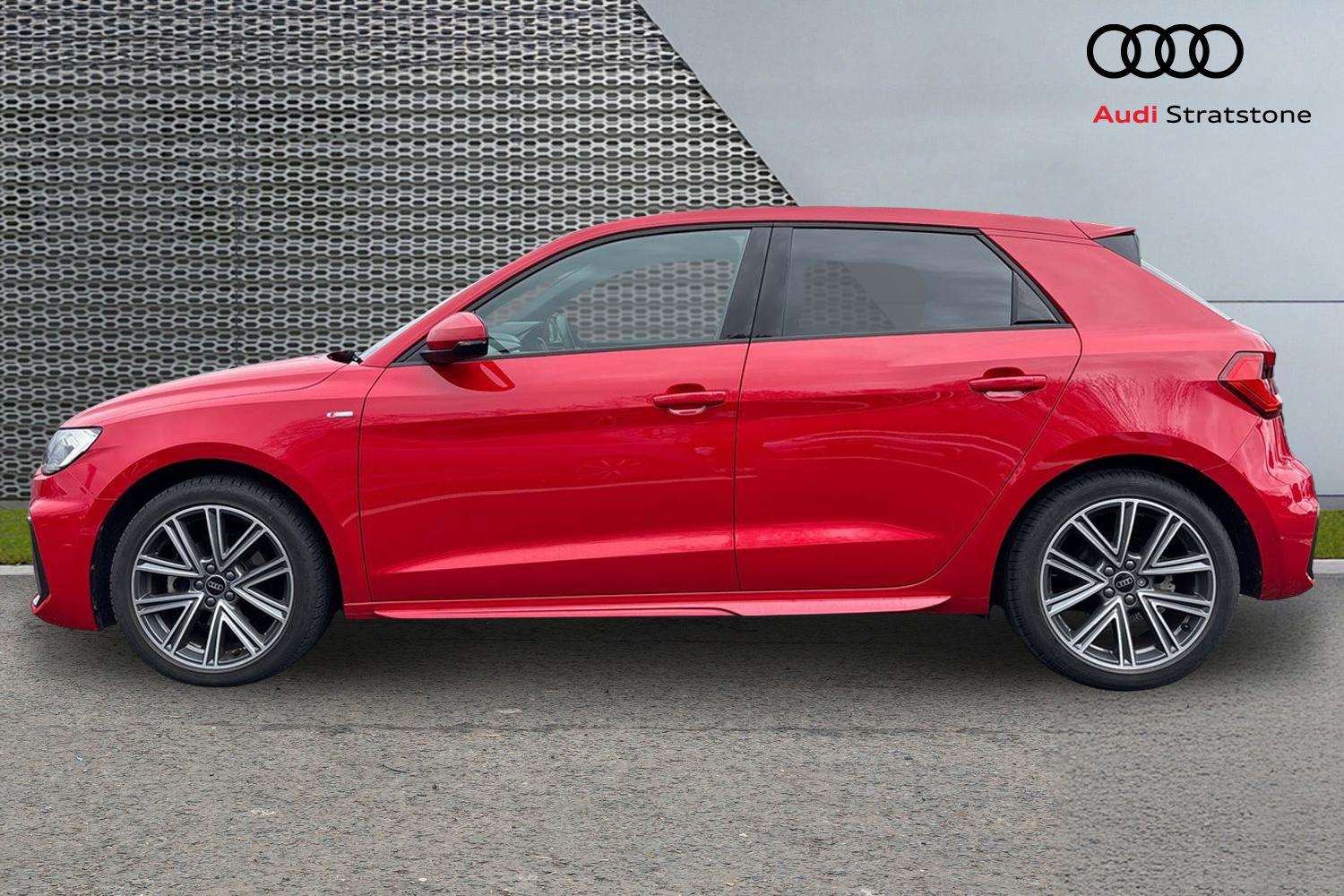 Used Audi A1 2023 for sale - 77787111: Photo 8