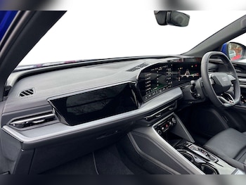 Used Audi Q5 2025 for sale - 77282062: Photo