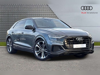 Audi - Q8