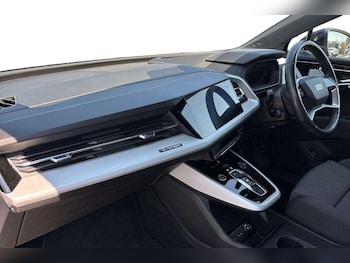 Used Audi Q4 e-tron 2023 for sale - 79161347: Photo