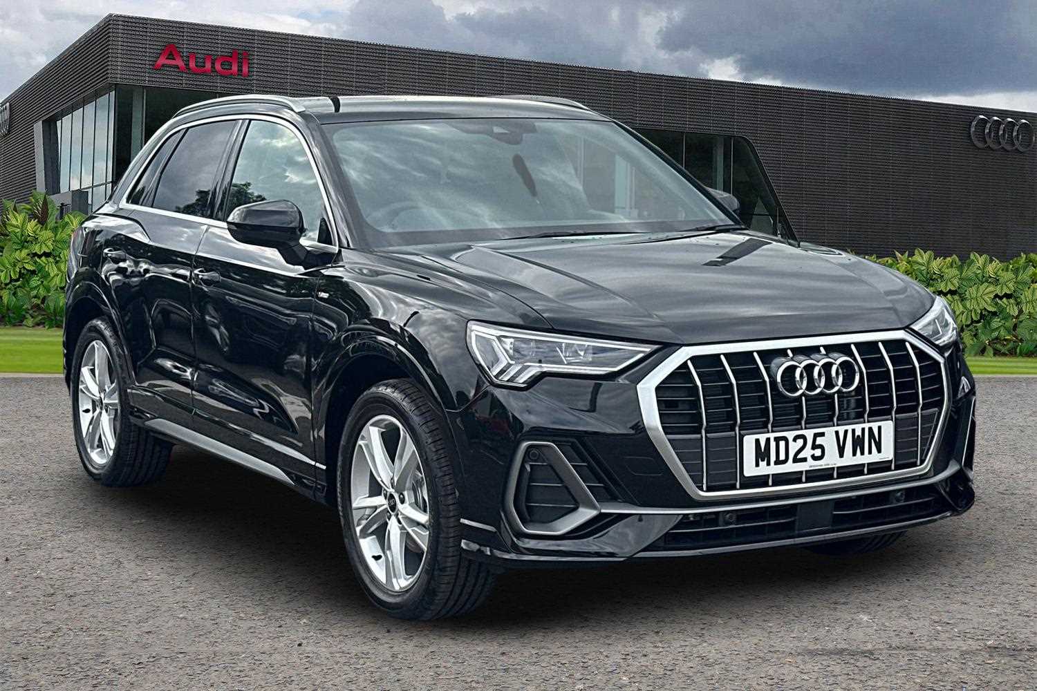 Used Audi Q3 2025 for sale - 76113426: Photo 1