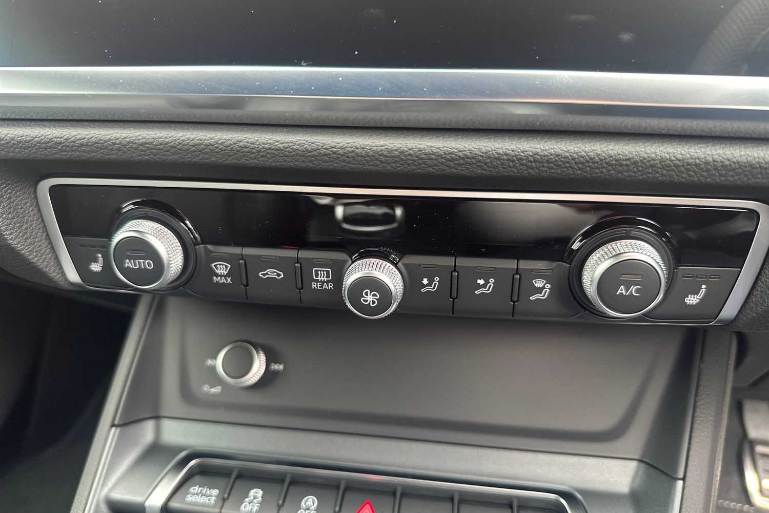 Used Audi Q3 2025 for sale - 76113426: Photo 29