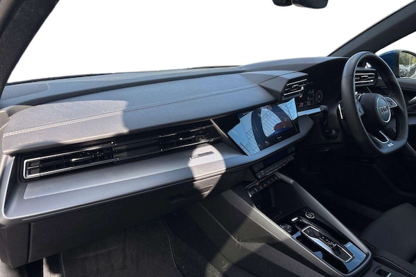Used Audi A3 2025 for sale - 76087903: Photo 2
