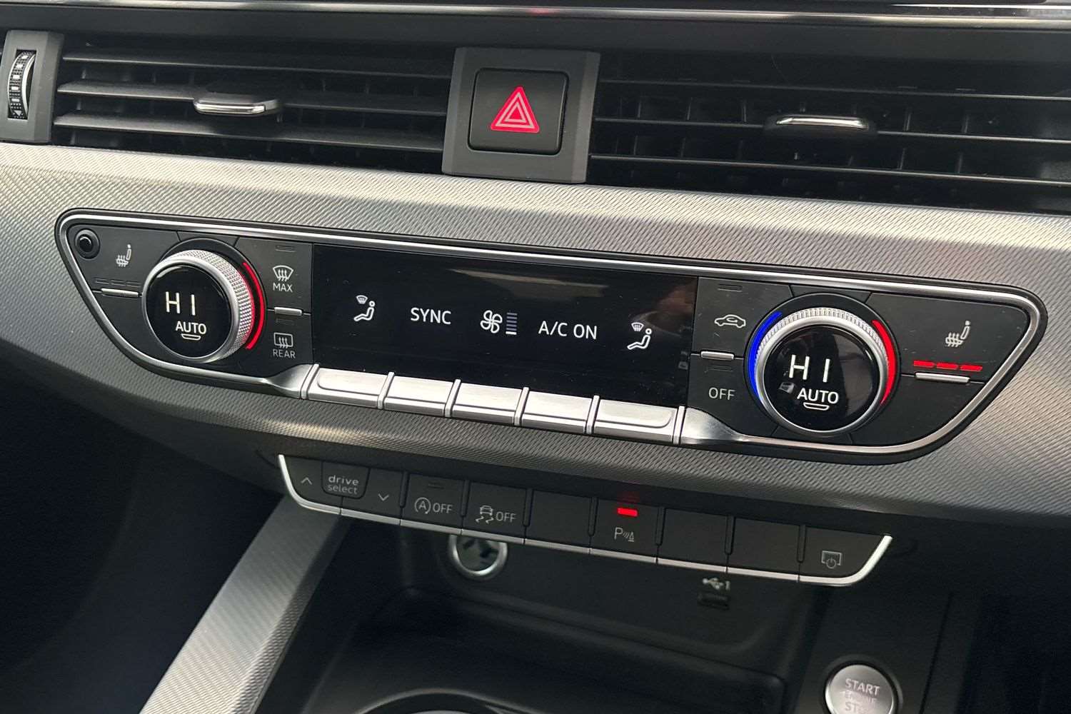 Used Audi A4 2023 for sale - 76230407: Photo 32