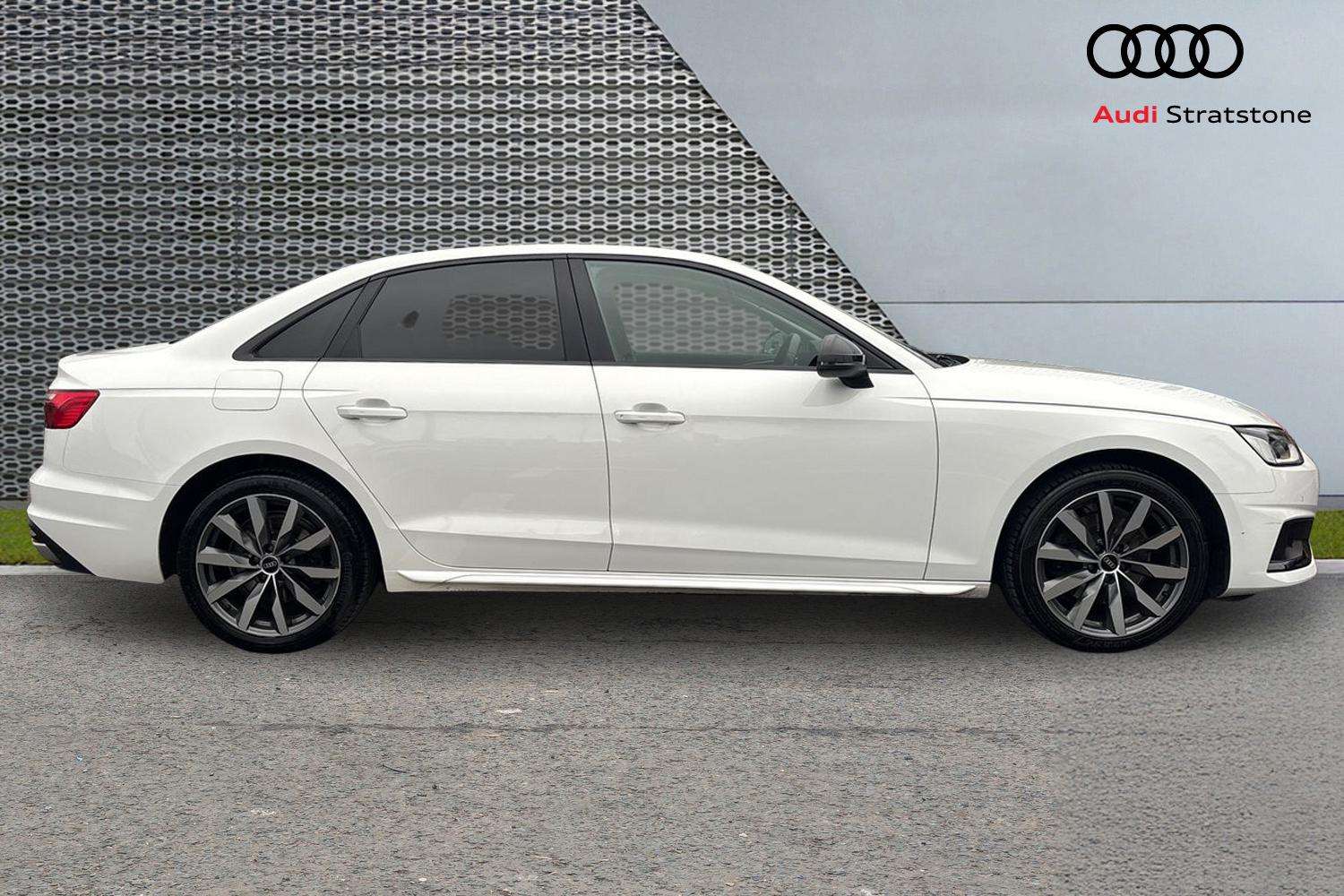 Used Audi A4 2023 for sale - 76230407: Photo 8