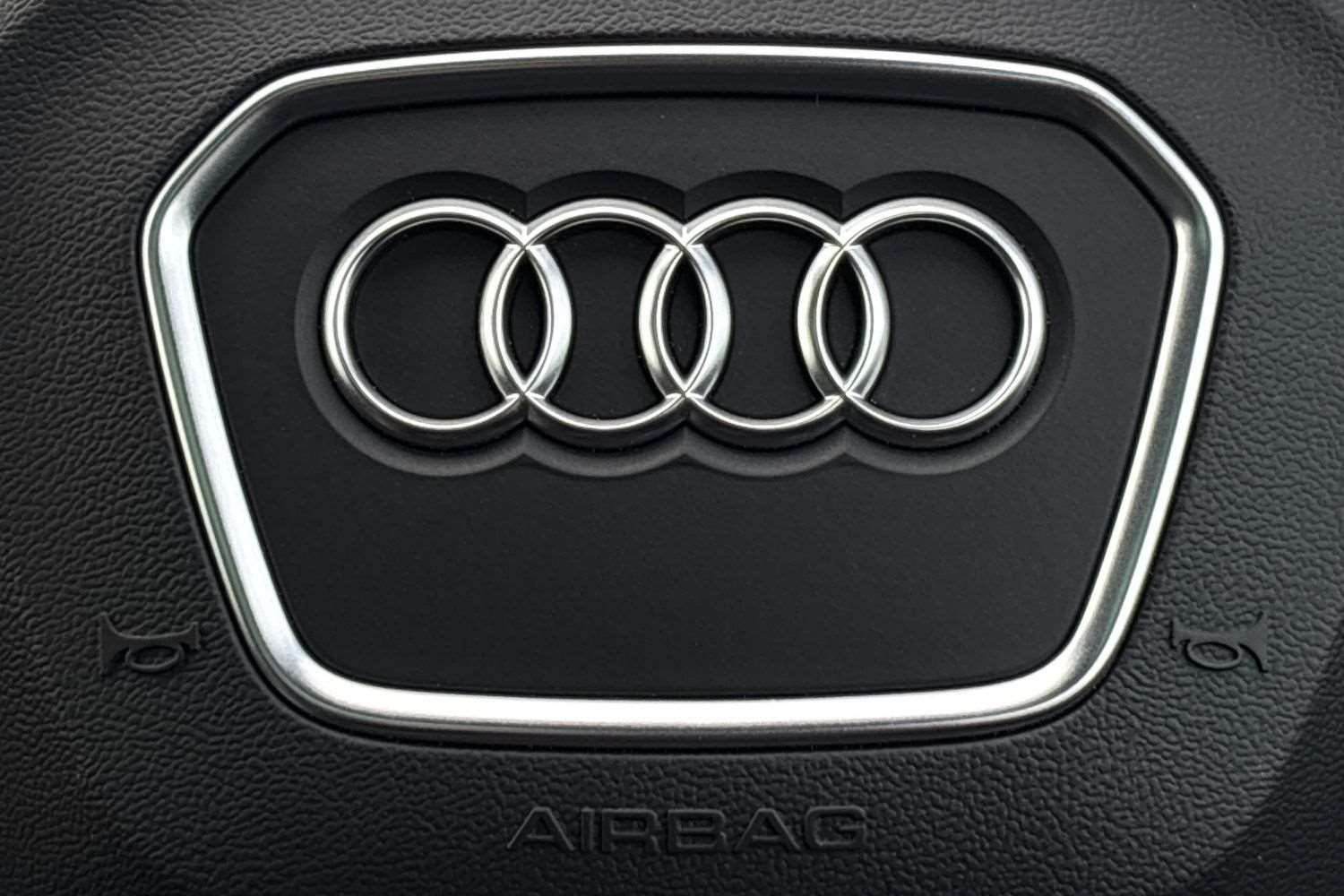 Used Audi Q8 2025 for sale - 78060146: Photo 12