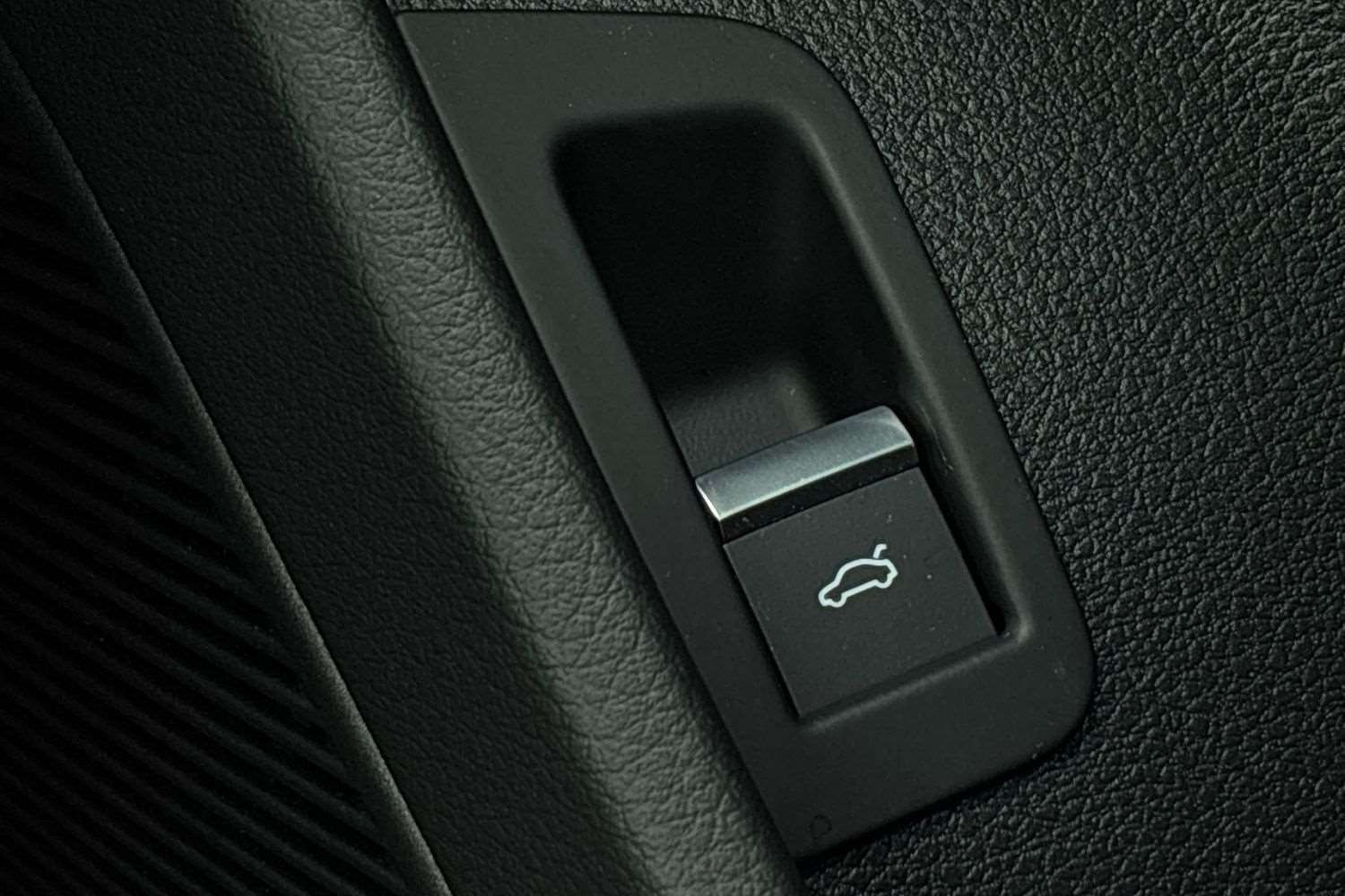 Used Audi Q8 2025 for sale - 78060146: Photo 32