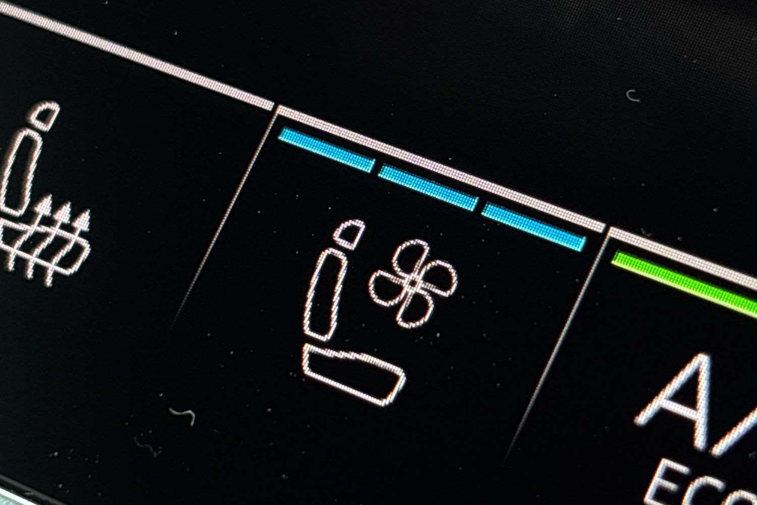 Used Audi RS Q8 2024 for sale - 77810904: Photo 31