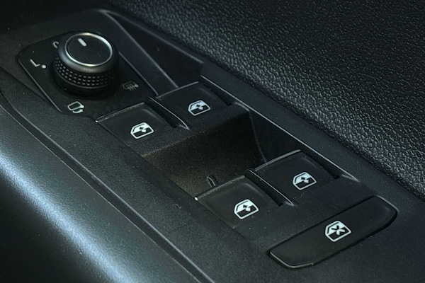 Used Volkswagen Polo 2020 for sale - 76230396: Photo 20