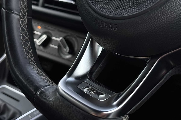Used Volkswagen Polo 2020 for sale - 76230396: Photo 33