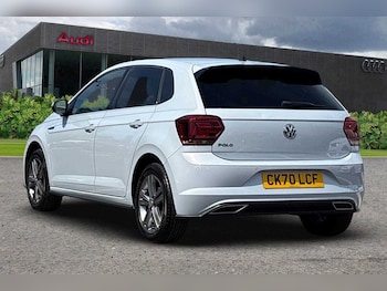 Used Volkswagen Polo 2020 for sale - 76230396: Photo 3
