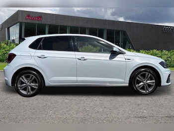 Used Volkswagen Polo 2020 for sale - 76230396: Photo 4