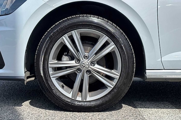 Used Volkswagen Polo 2020 for sale - 76230396: Photo 5
