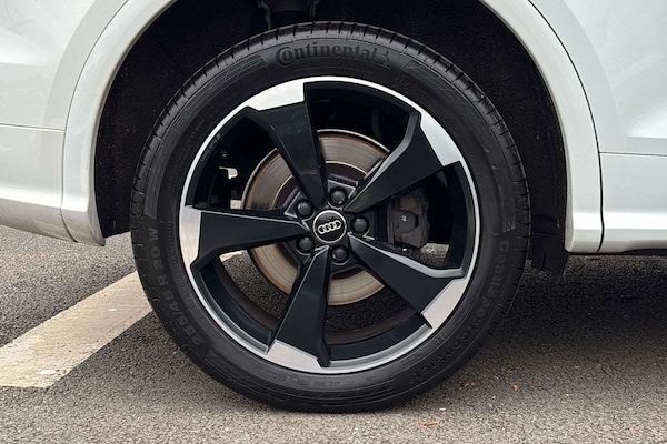 Used Audi Q5 2020 for sale - 76298495: Photo 11