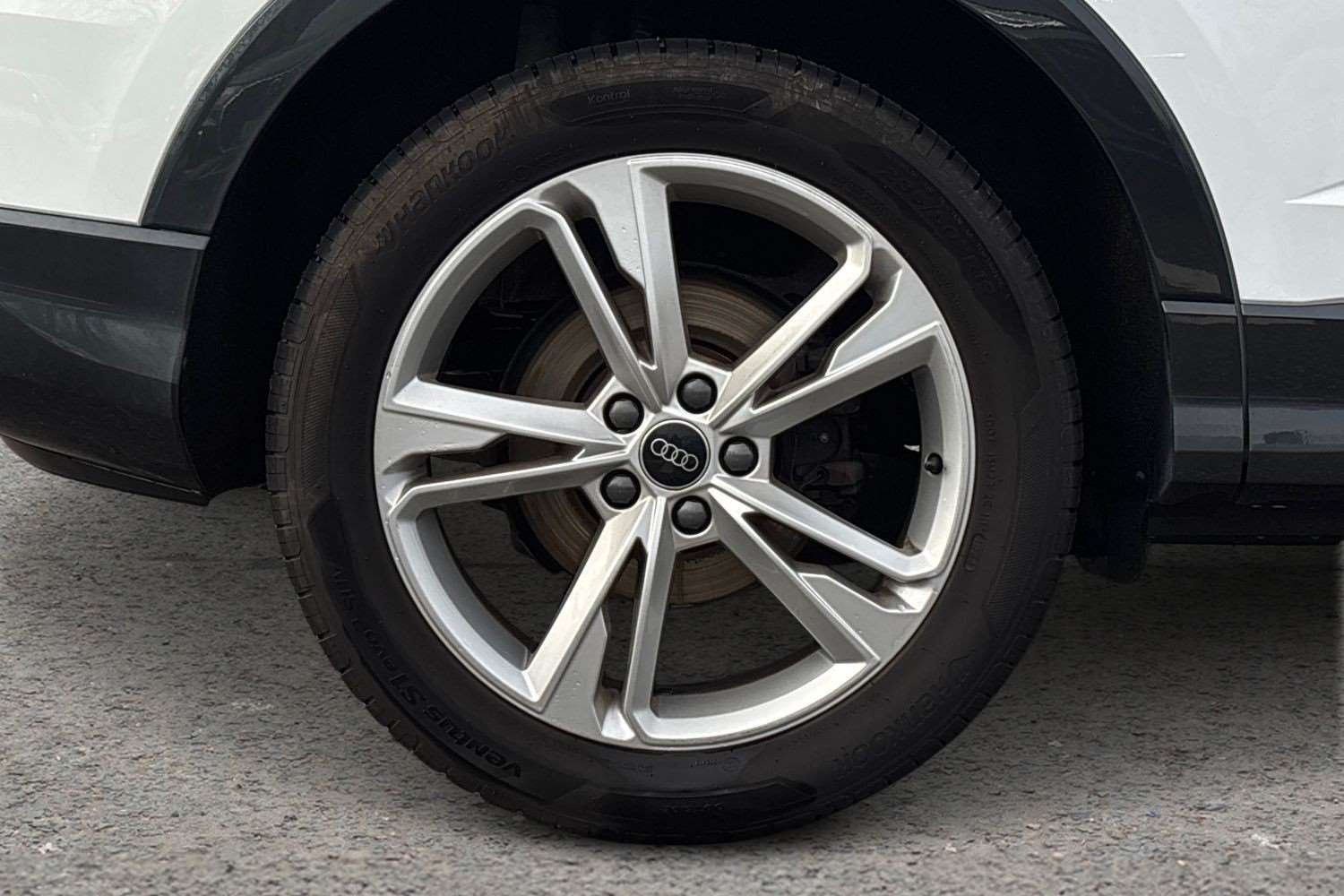 Used Audi Q3 2024 for sale - 77996260: Photo 9